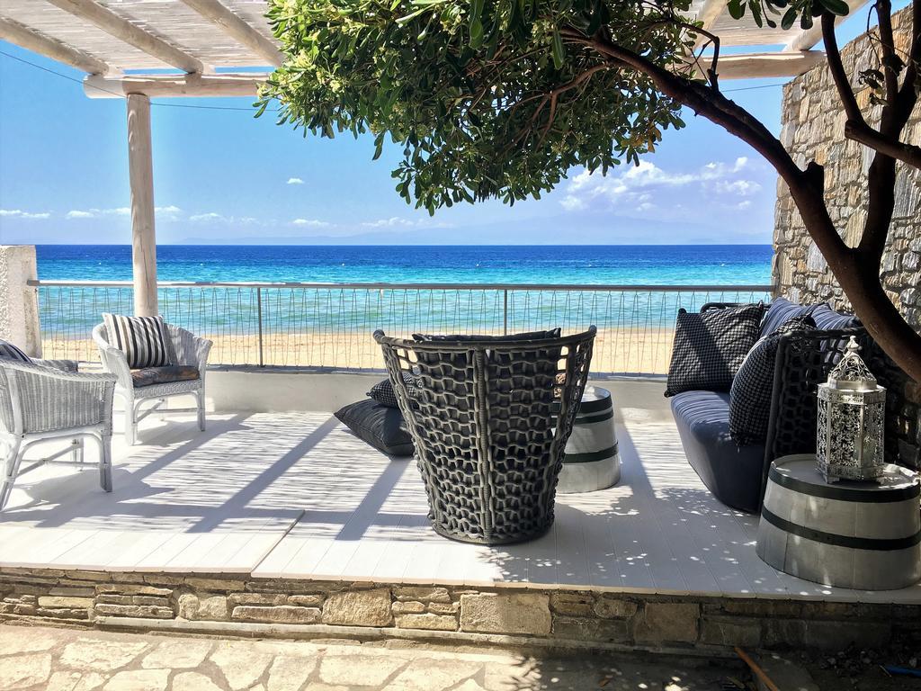 Byblos Mare-The Exclusive Beach Front Villa Skala Sotiros Bagian luar foto